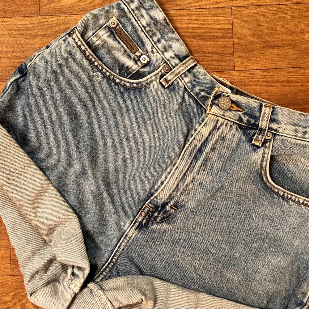 Calvin Klein High Waisted Jean Shorts Size 8